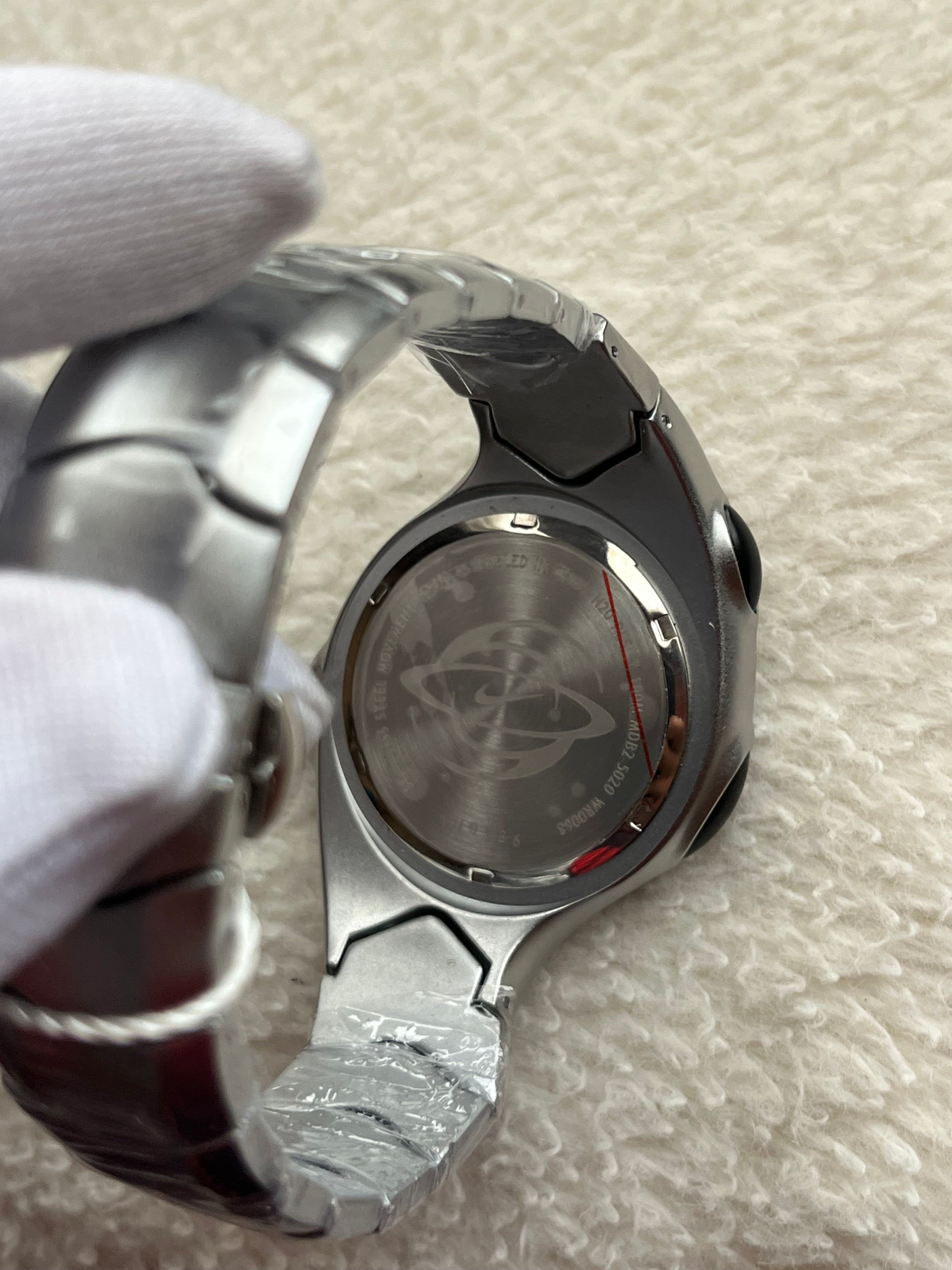 Nike Triax Clock
