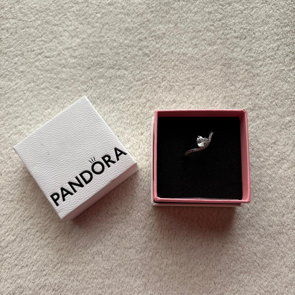 Wavy Heart Pandora Ring