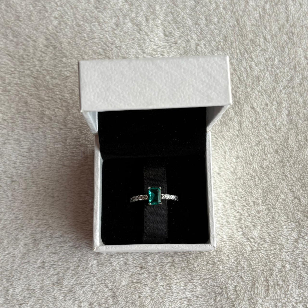 Rectangular Sparkling Green Halo Ring