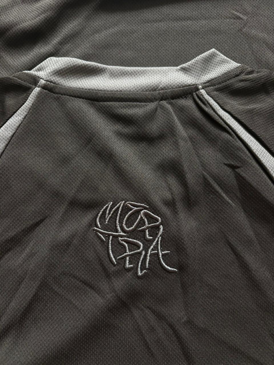 Mertra Pulse Tee